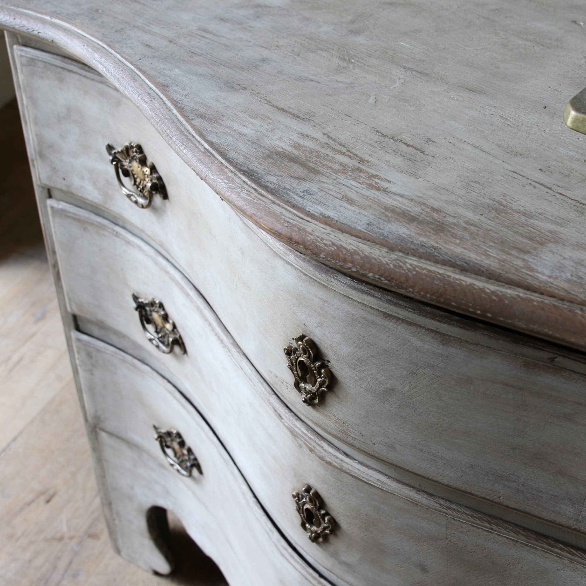 Gustavian Chest of Drawers